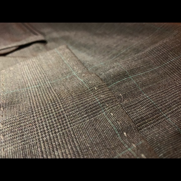 The Limited Business Bundle - Picture 5 of 8